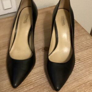 Michael Kors Classic Black Heels 3”